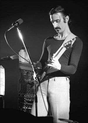 Frank Zappa · fotografía libre vía Wikimedia Commons